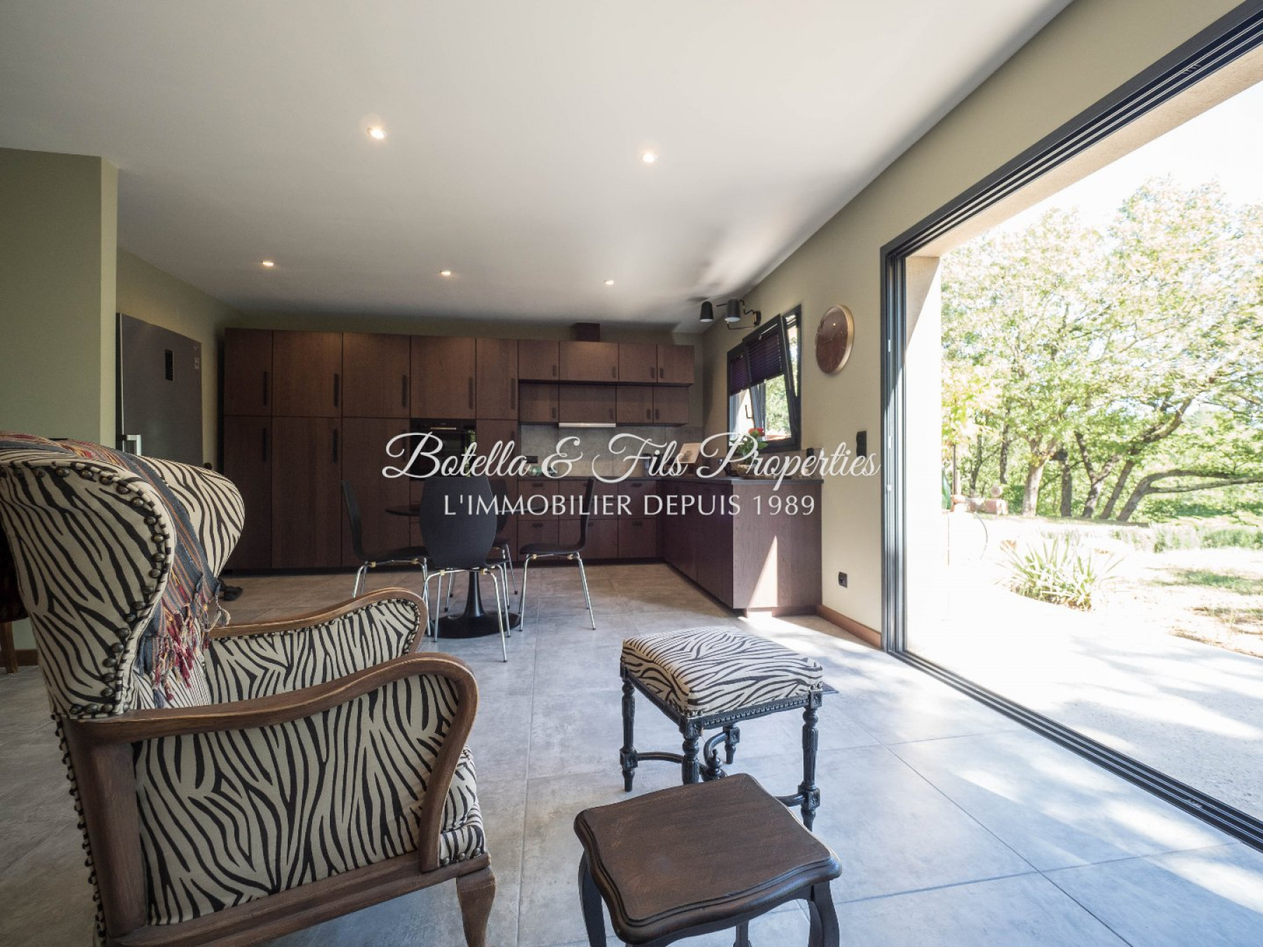 sale Maison contemporaine Uzes