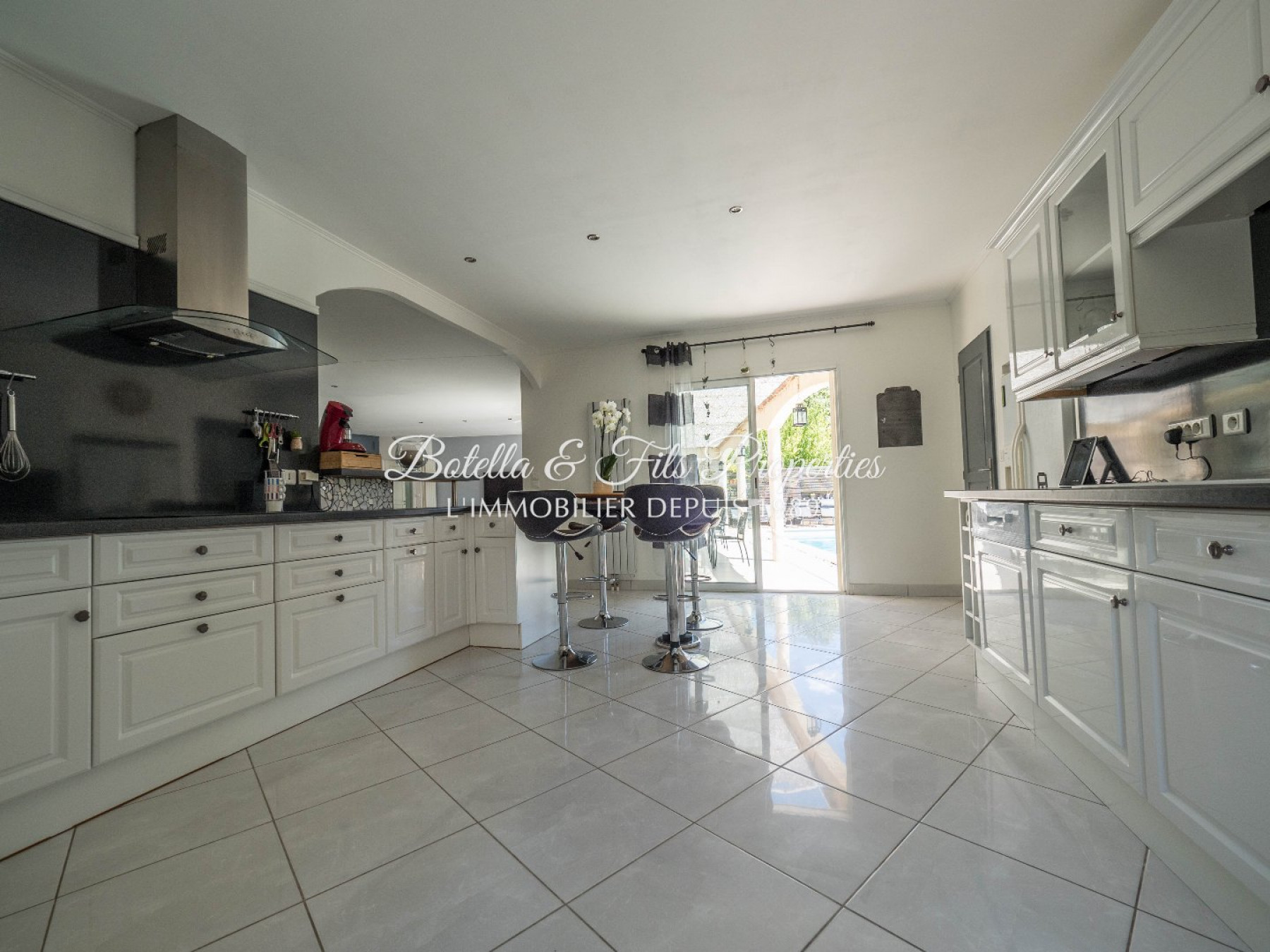 sale Maison contemporaine Uzes
