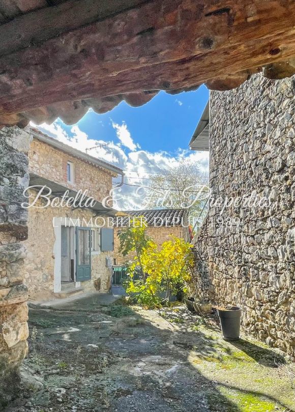 vente Demeure de ville et village Barjac