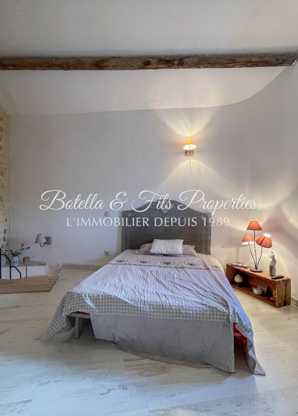 vente Demeure de ville et village Barjac