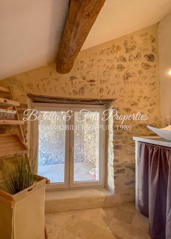 vente Demeure de ville et village Barjac