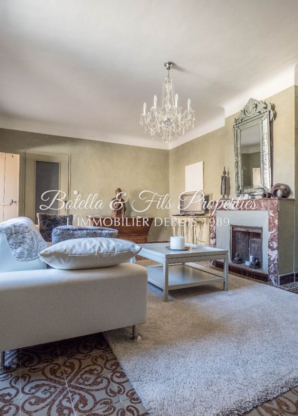 vente Demeure de ville et village Barjac