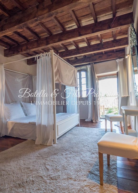 vente Demeure de ville et village Barjac