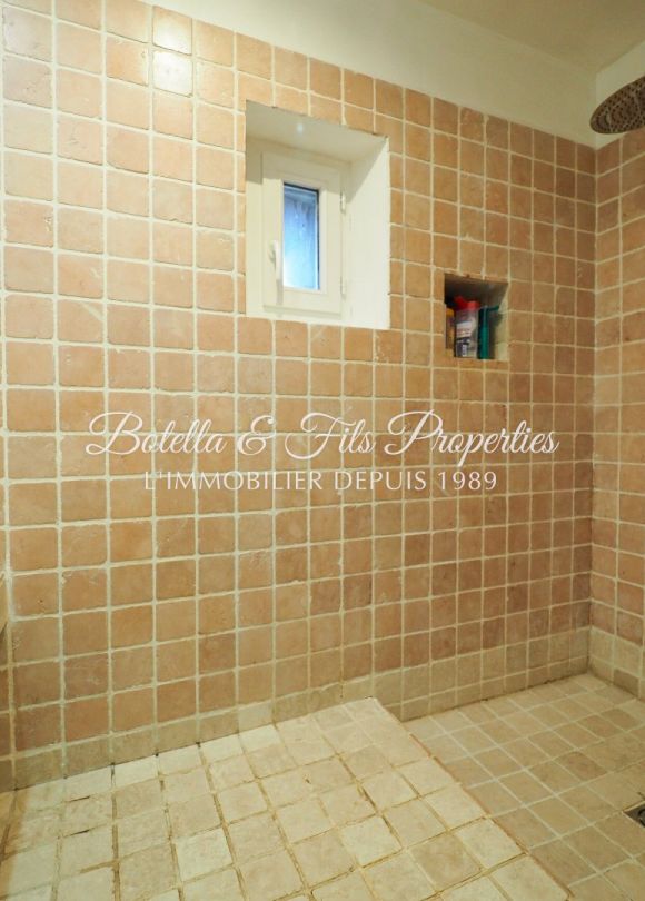 vente Demeure de ville et village Bagnols Sur Ceze