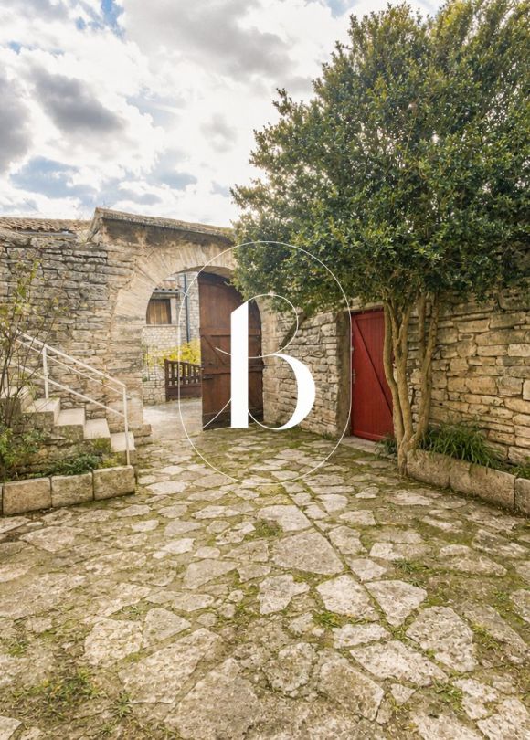 vente Demeure de ville et village Orgnac L'aven