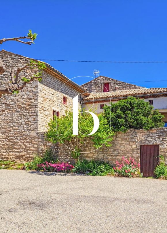 vente Demeure de ville et village Orgnac L'aven