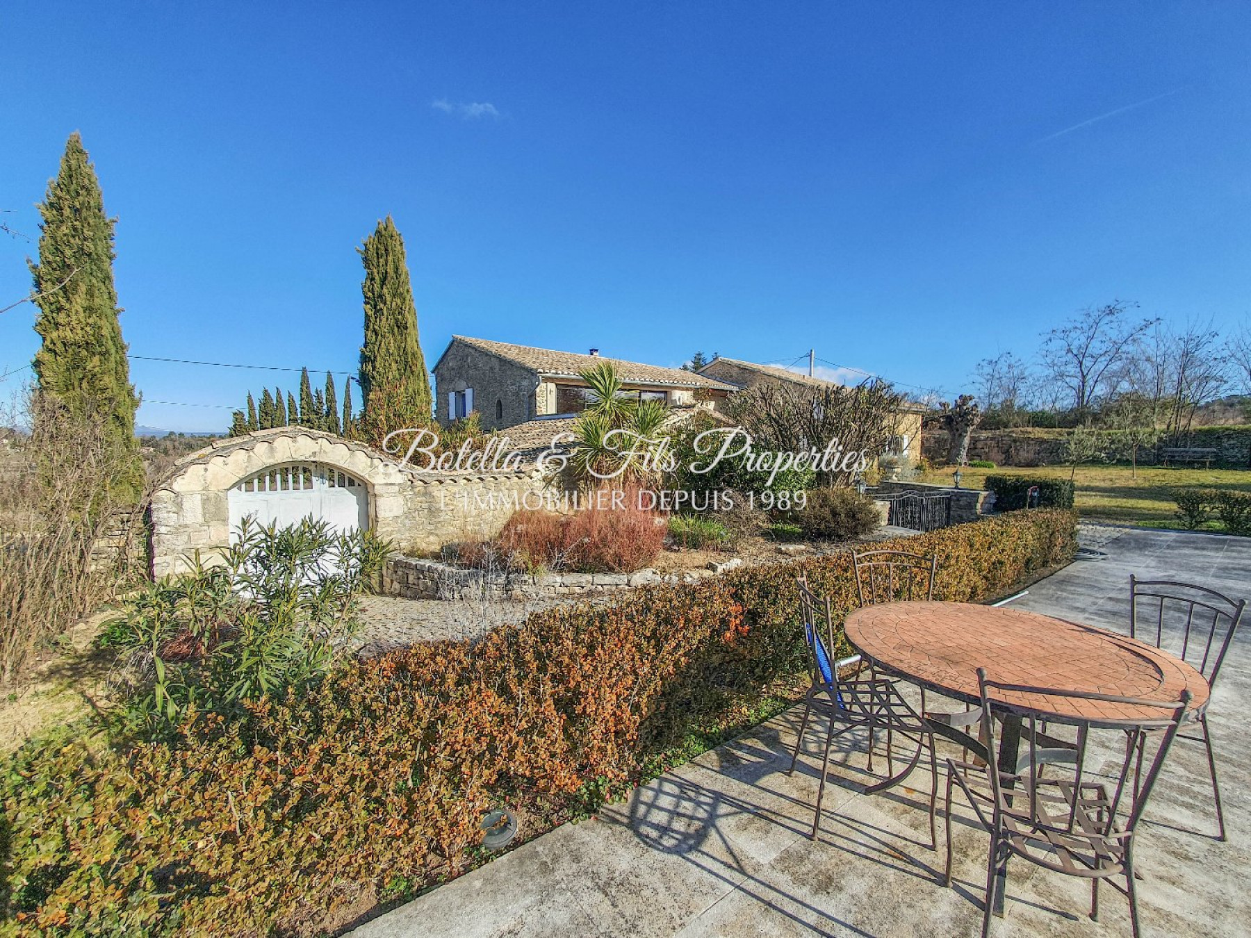 sale Propriété Uzes