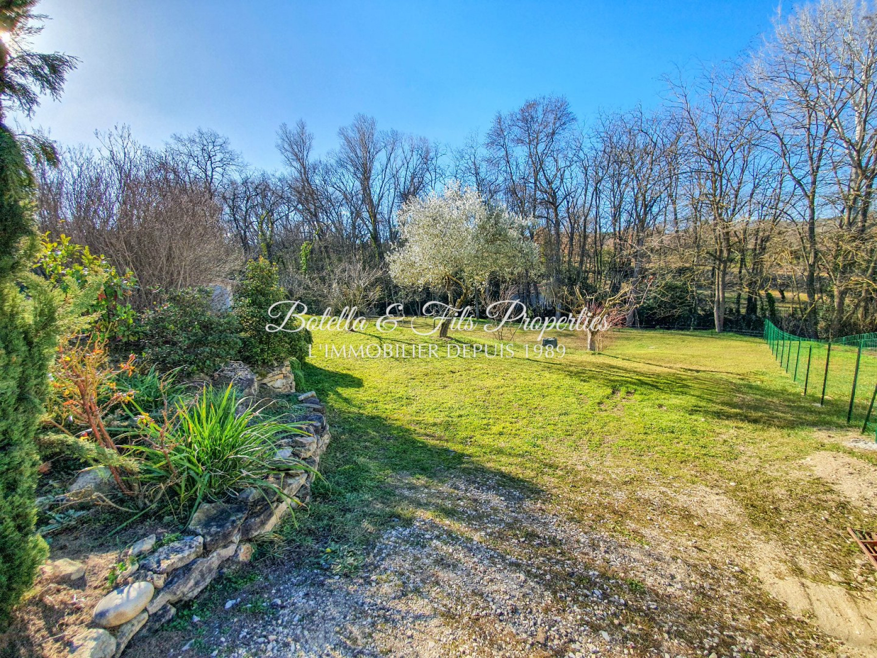 sale Propriété Uzes
