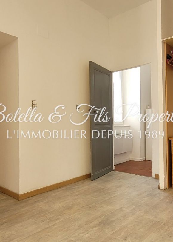 vente Demeure de ville et village Vezenobres