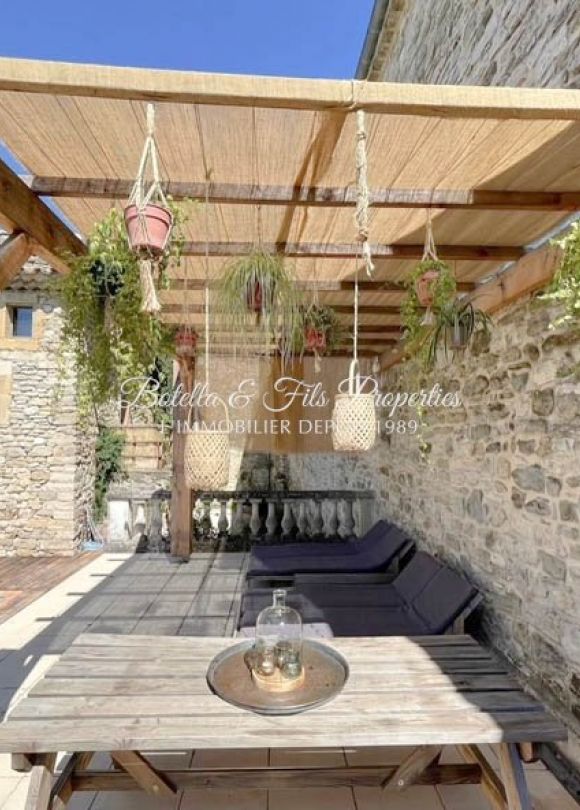 vente Demeure de ville et village Uzes