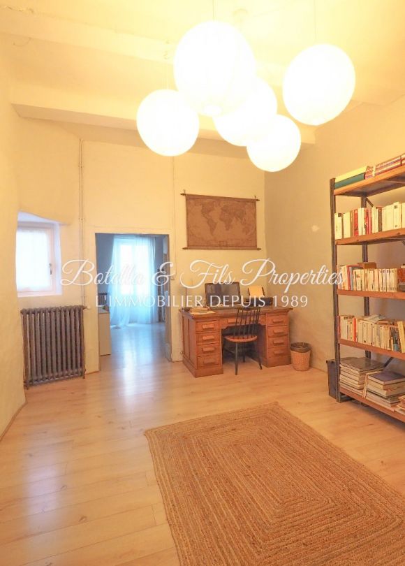 vente Demeure de ville et village Uzes