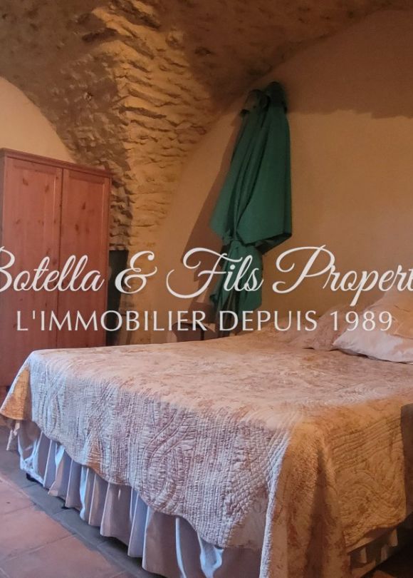 vente Demeure de ville et village Goudargues