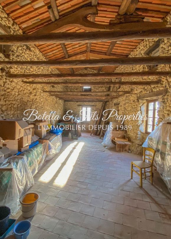 vente Demeure de ville et village Barjac