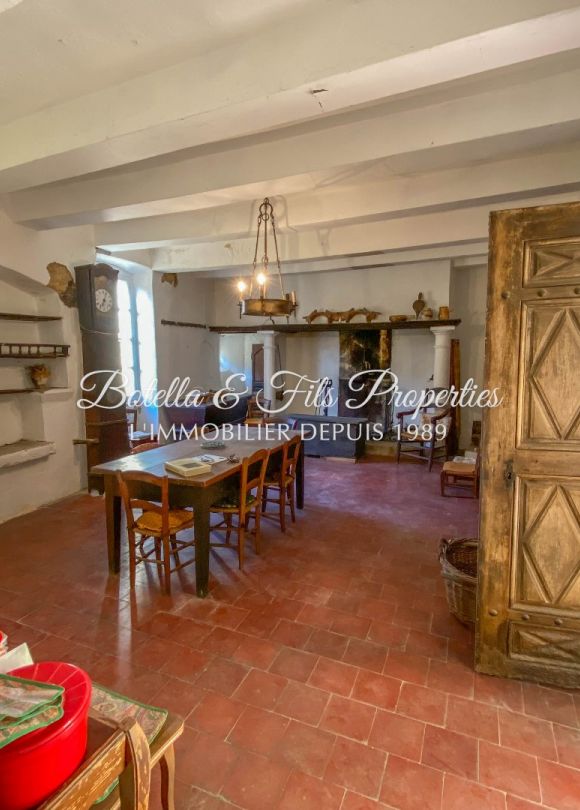 vente Demeure de ville et village Barjac