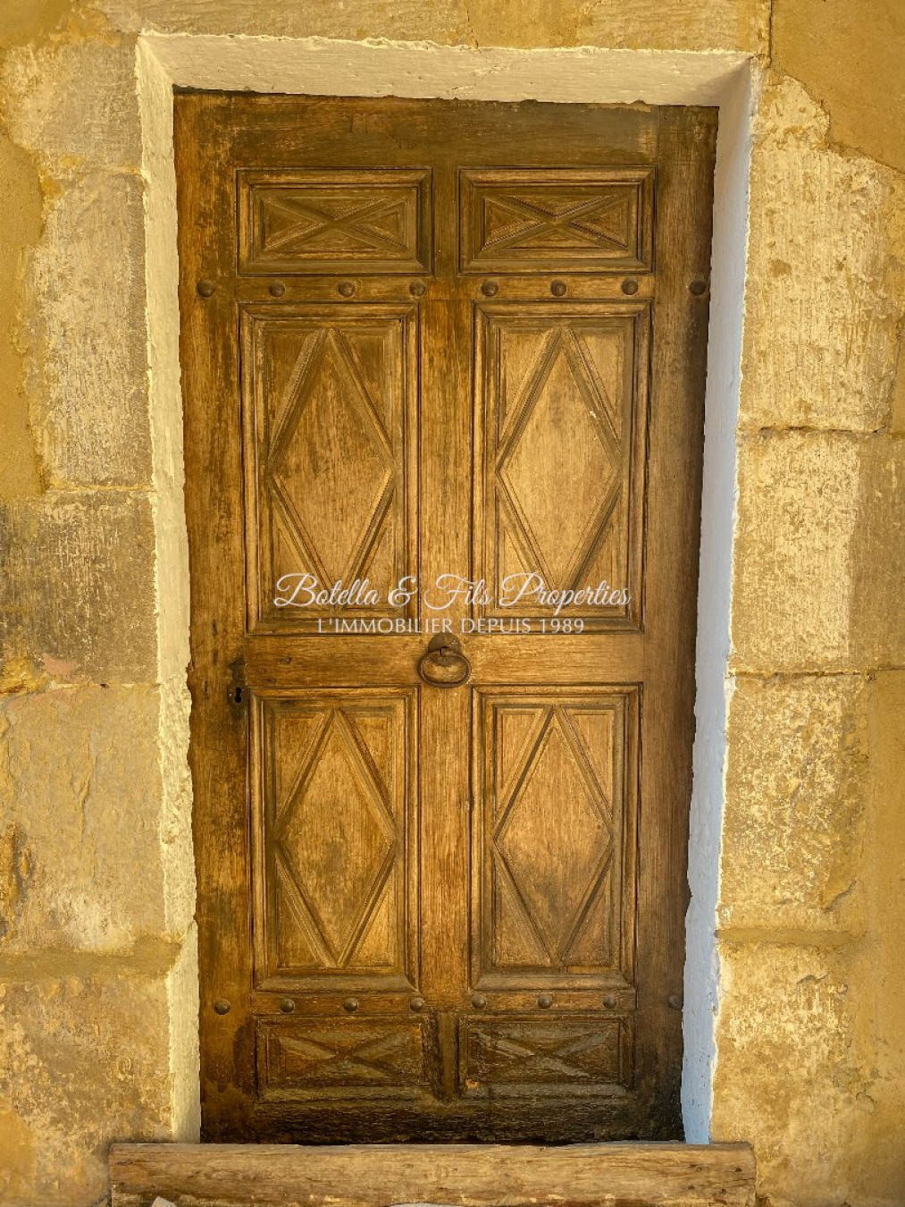 vente Demeure de ville et village Barjac