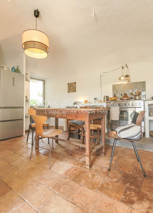 vente Demeure de ville et village Uzes