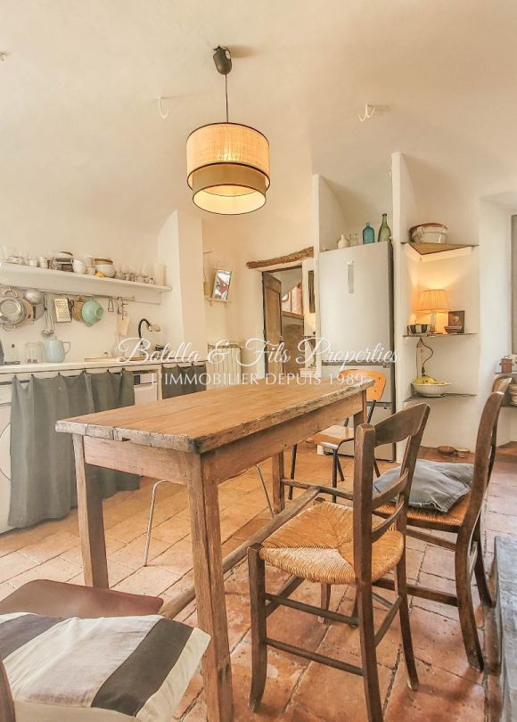 vente Demeure de ville et village Uzes