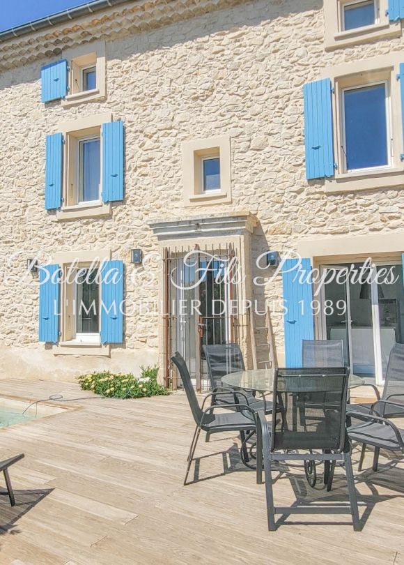 vente Demeure de ville et village Uzes