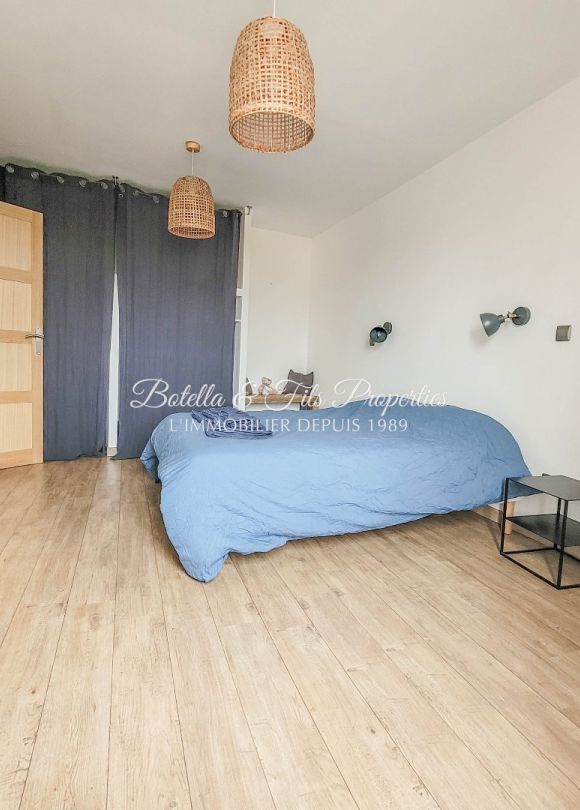 vente Demeure de ville et village Uzes