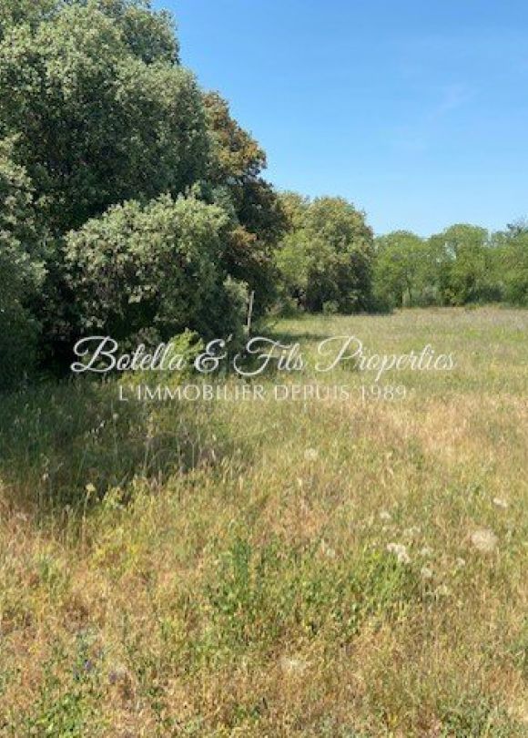 vente Terrain constructible Uzes