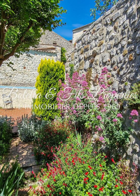 vente Demeure de ville et village Rochegude