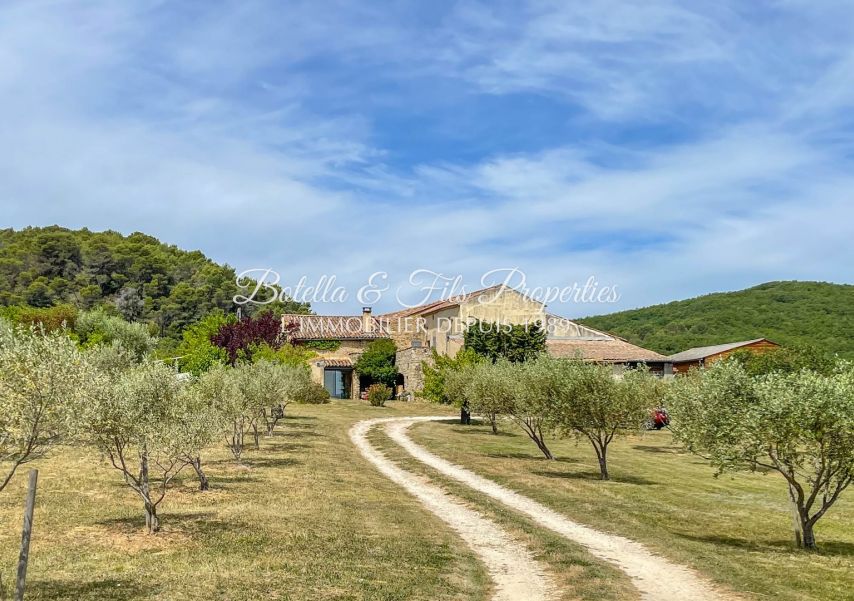Propriété à vendre à Barjac 30430 Gard | Botella et Fils Immobilier