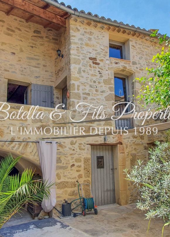 vente Demeure de ville et village Uzes