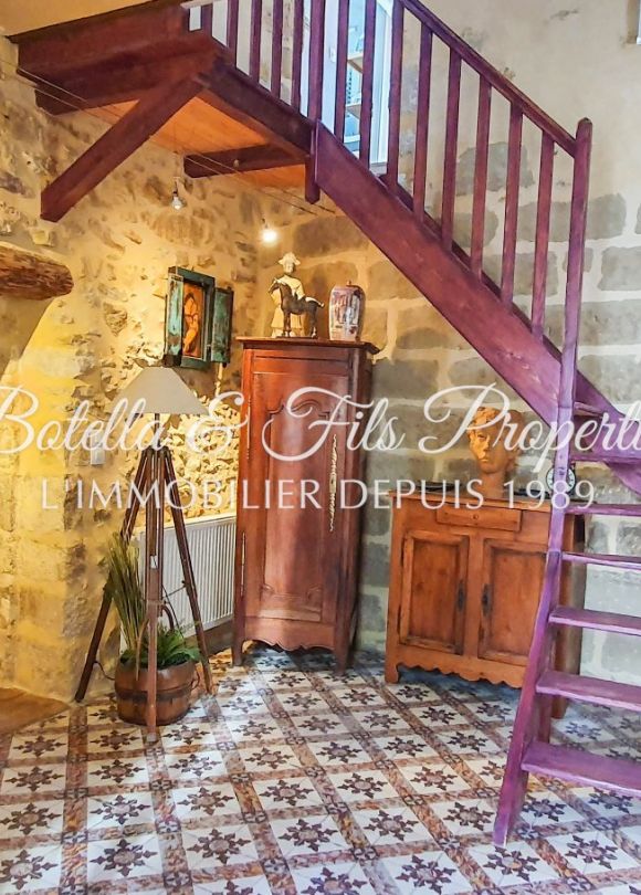 vente Demeure de ville et village Uzes
