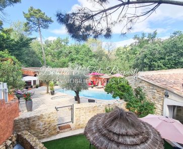vente Uzes