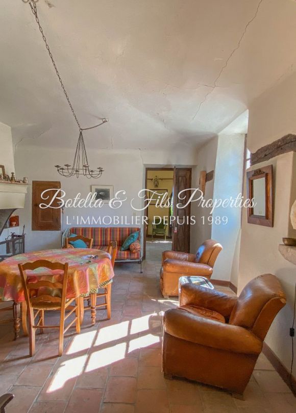 vente Demeure de ville et village Barjac