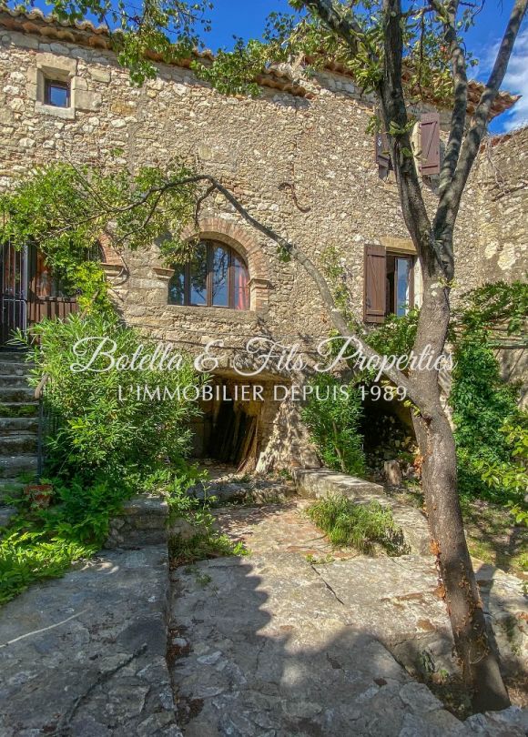 vente Demeure de ville et village Barjac