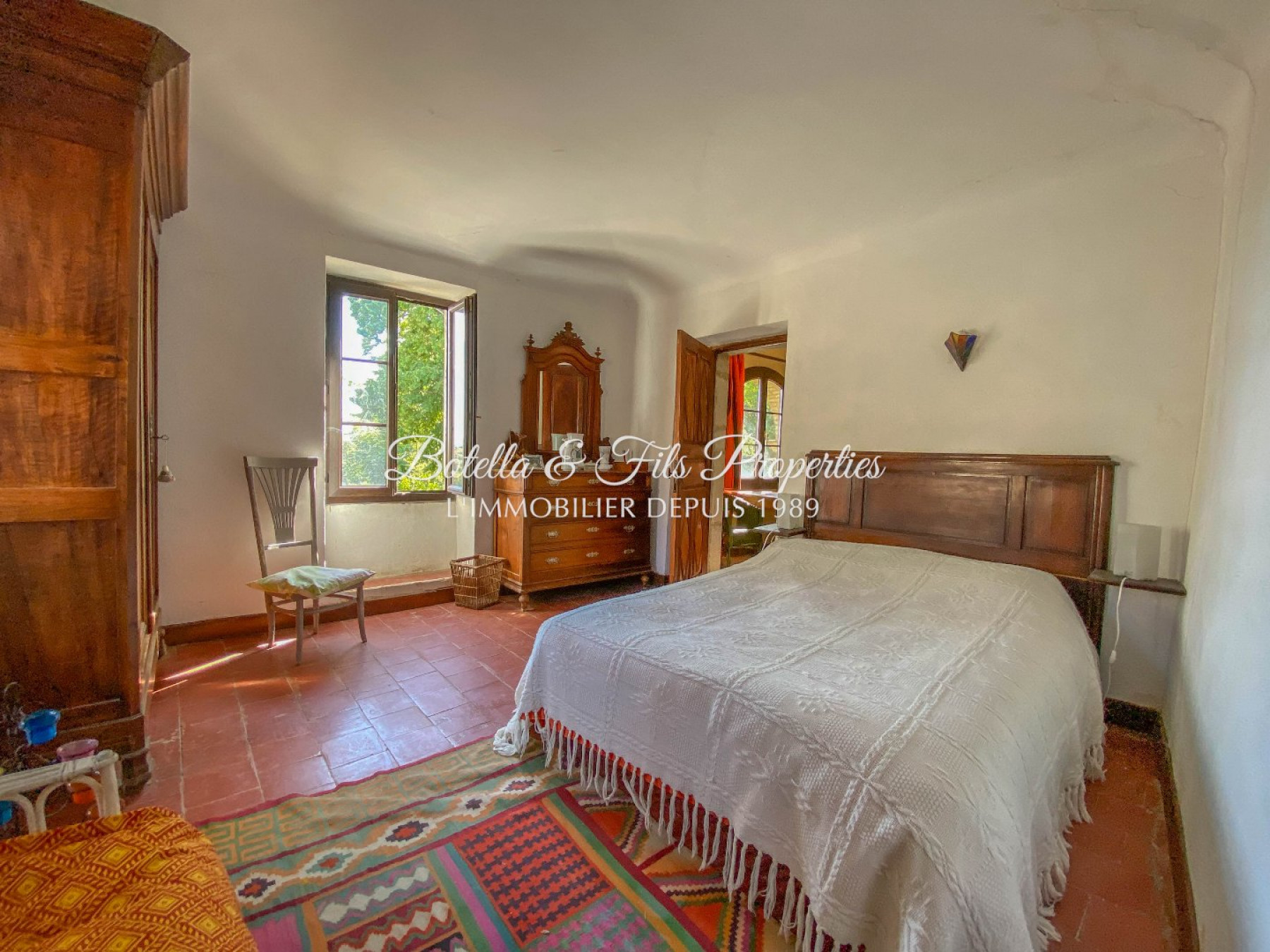 vente Demeure de ville et village Barjac