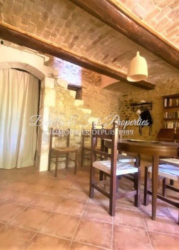 vente Mas Saint Paulet De Caisson