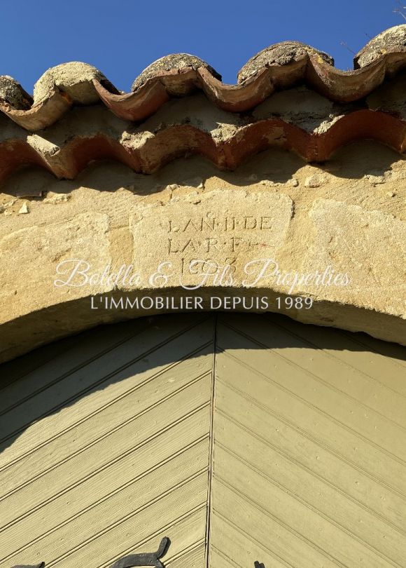 vente Demeure de ville et village Uzes