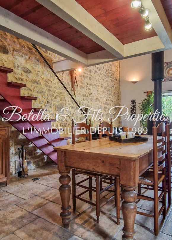 vente Demeure de ville et village Barjac