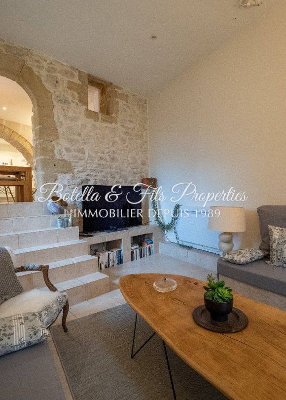 vente Demeure de ville et village Uzes