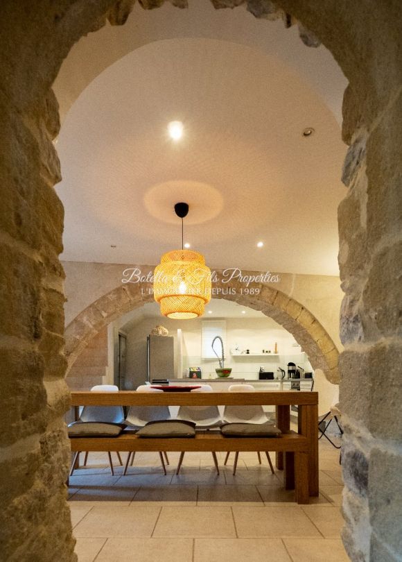 vente Demeure de ville et village Uzes