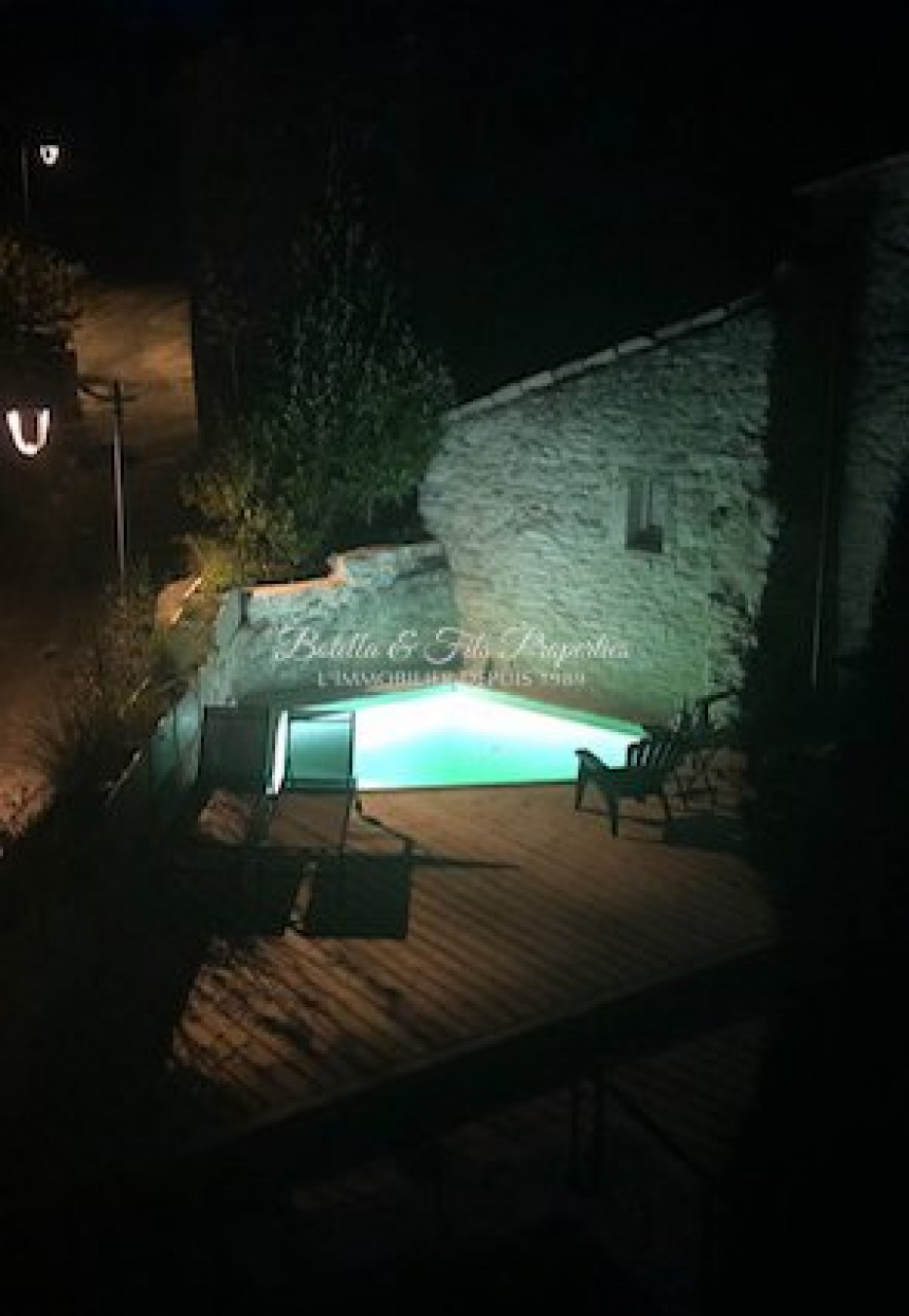 vente Demeure de ville et village Uzes