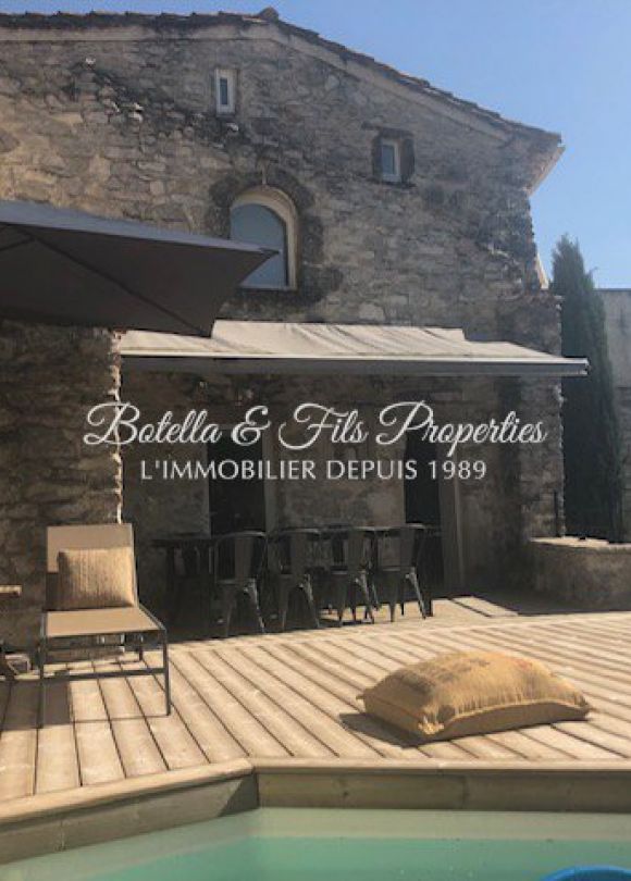 vente Demeure de ville et village Uzes
