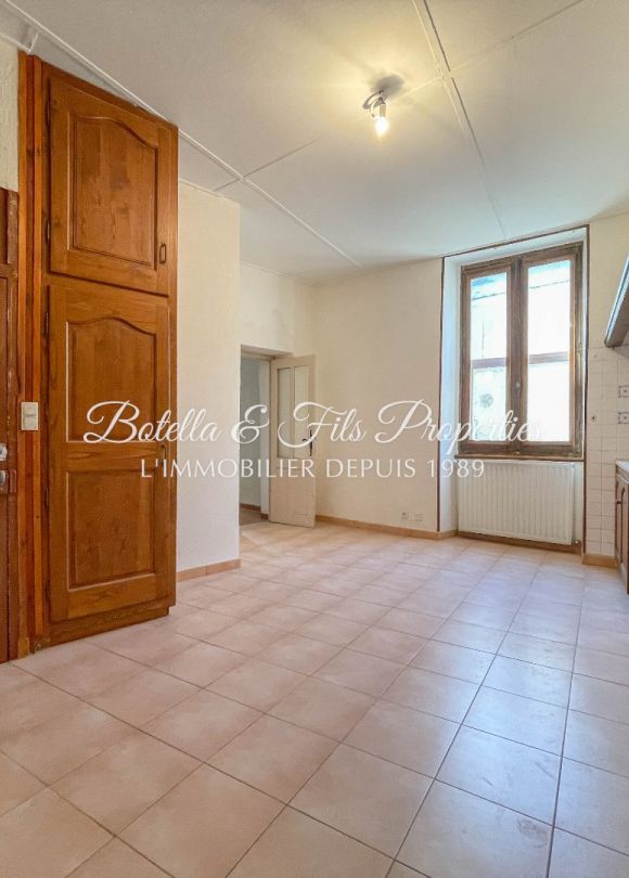 vente Demeure de ville et village Barjac