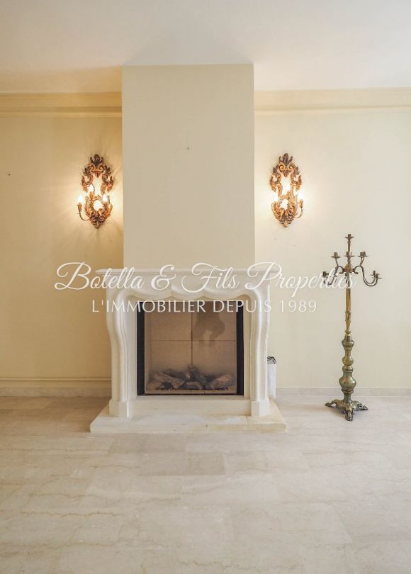 vente Demeure de ville et village Bagnols Sur Ceze