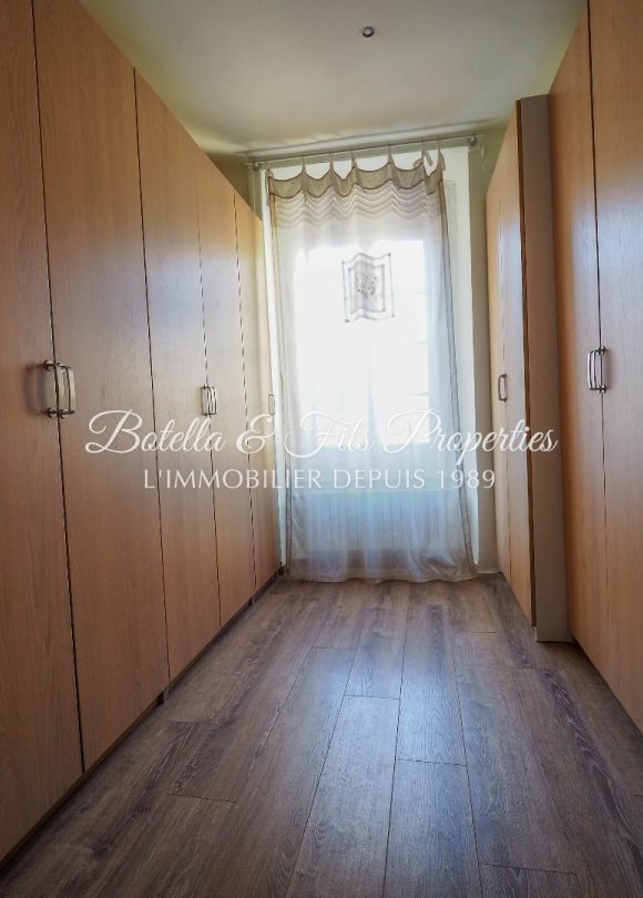 vente Demeure de ville et village Bagnols Sur Ceze