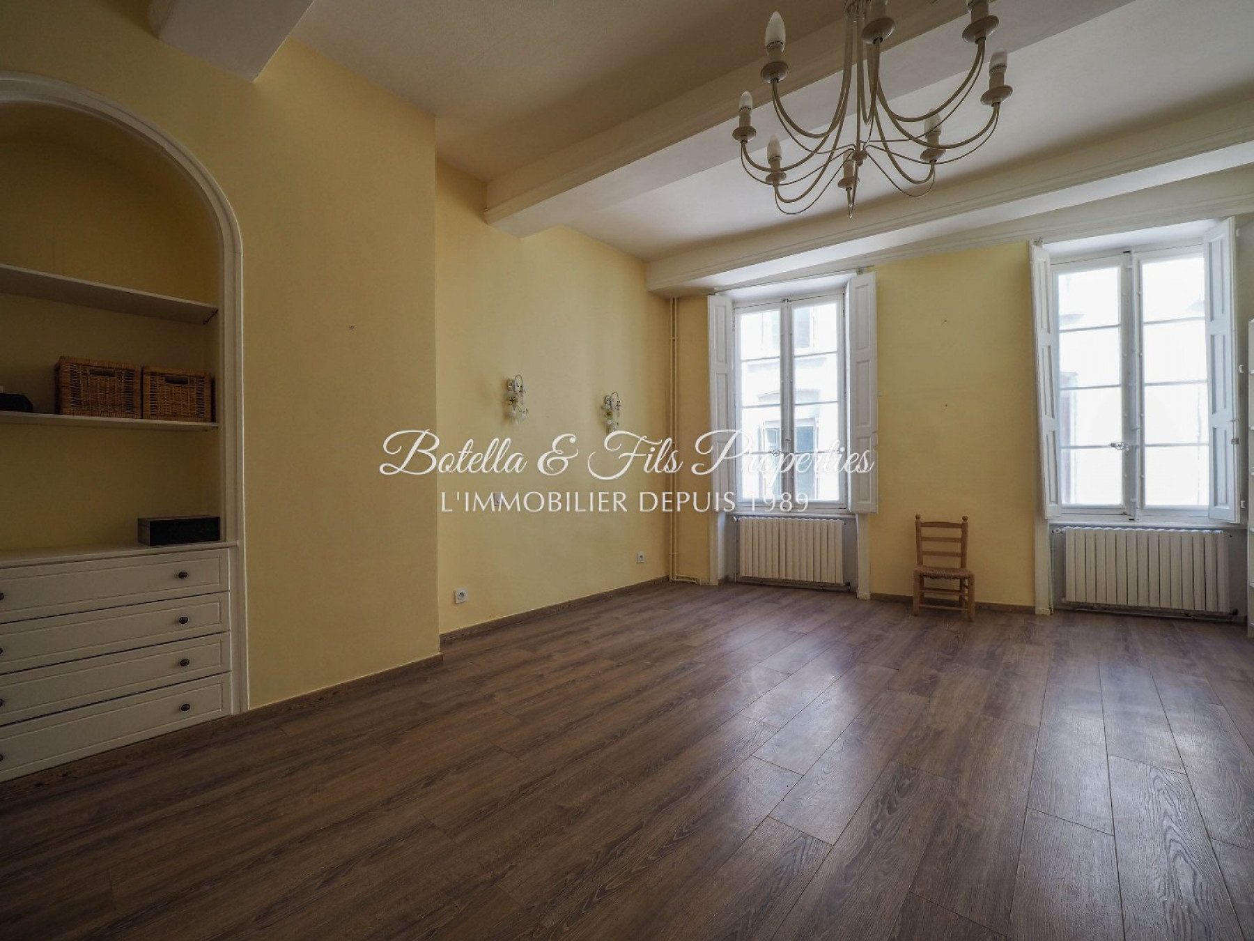 sale Demeure de ville et village Bagnols Sur Ceze