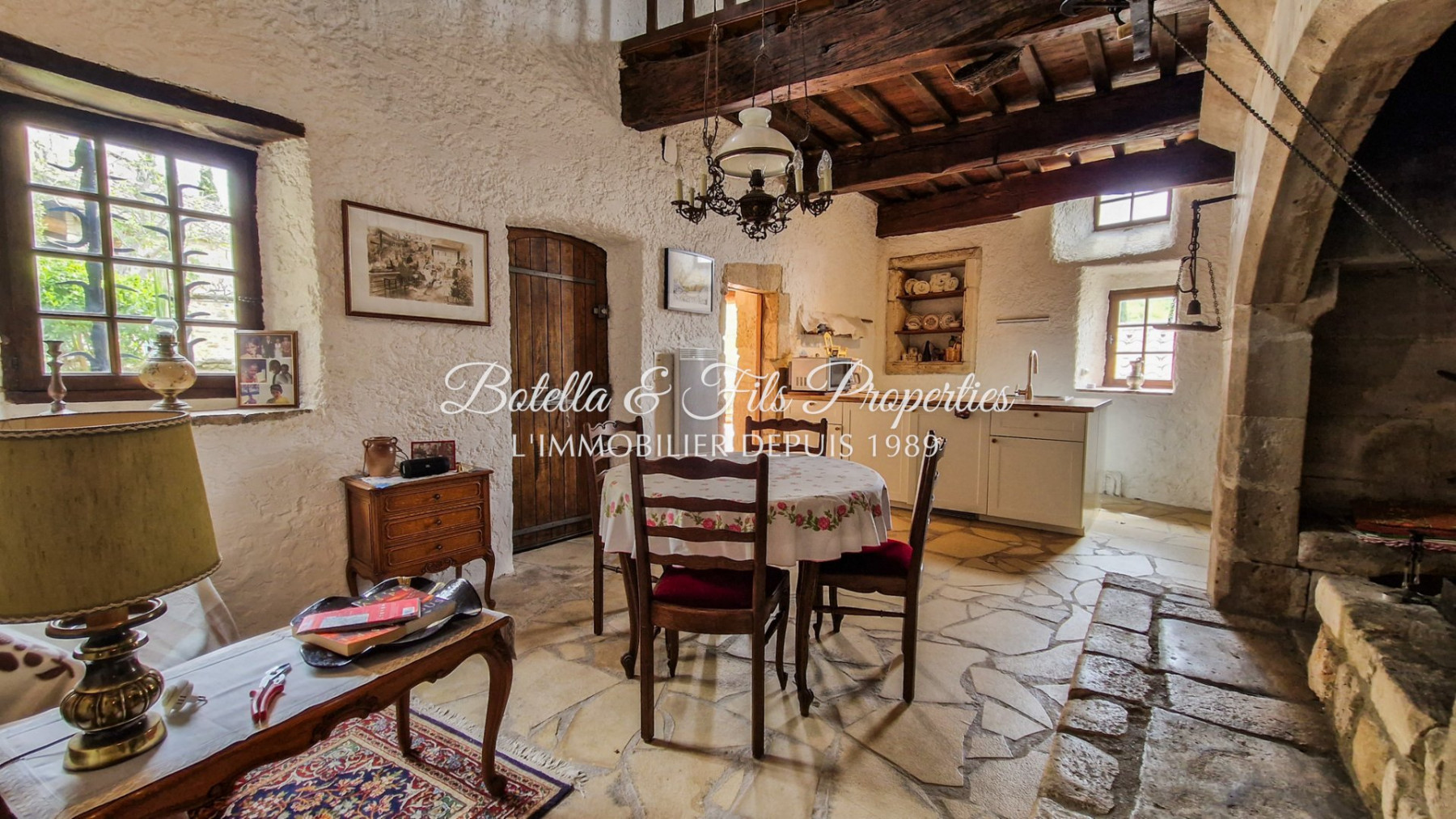sale Demeure de ville et village Barjac