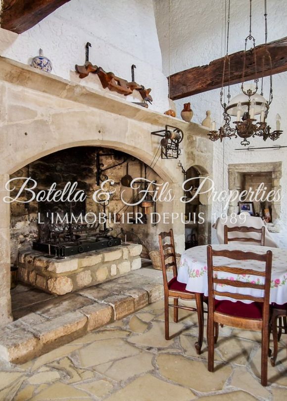 vente Demeure de ville et village Barjac