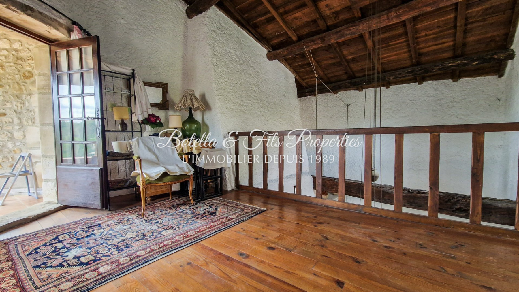sale Demeure de ville et village Barjac
