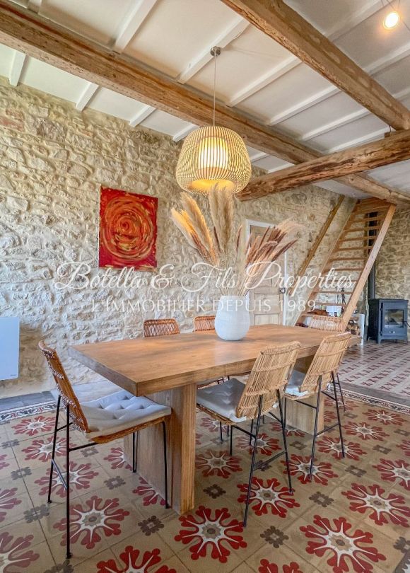 vente Demeure de ville et village Uzes