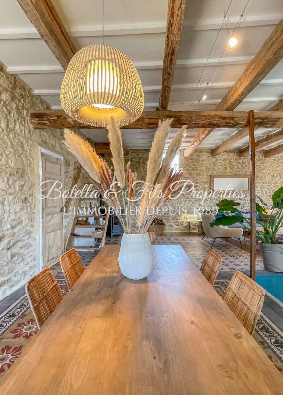 vente Demeure de ville et village Uzes