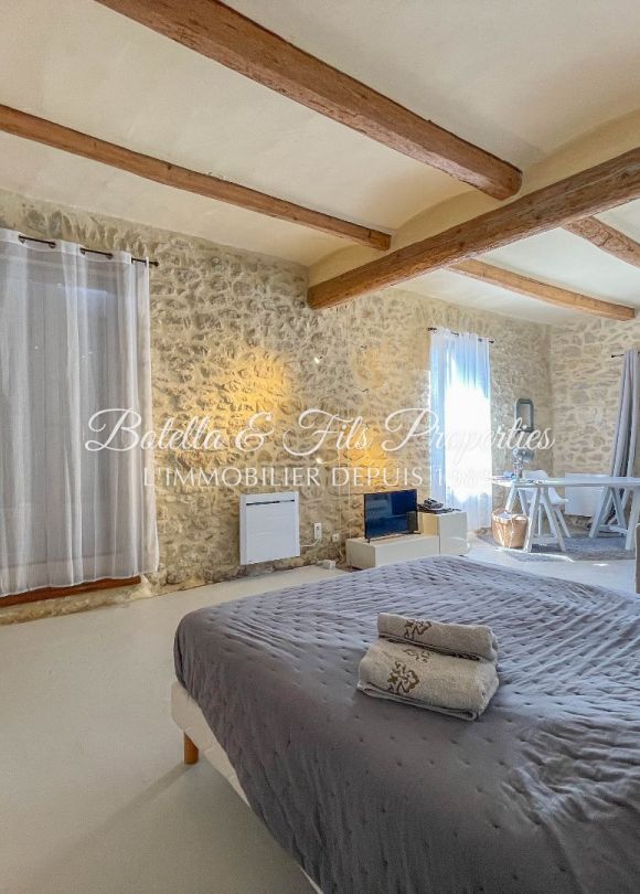 vente Demeure de ville et village Uzes