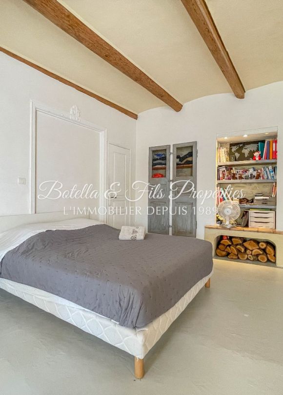 vente Demeure de ville et village Uzes